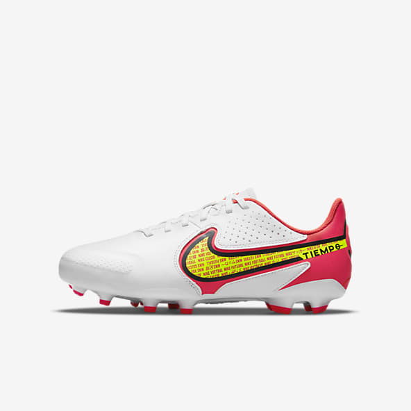 Girls Tiempo Soccer Shoes. Nike.com