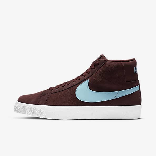 nike mid top sneakers