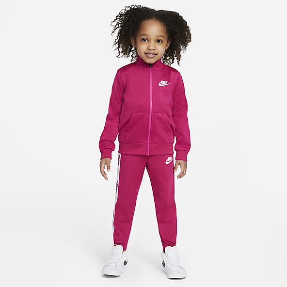 boys red nike tracksuit