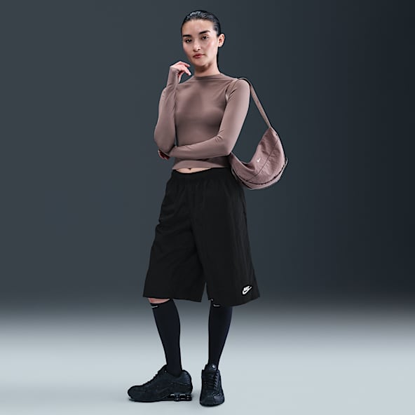 Nike Sportswear Women's Mid-Rise Loose Knee-Length Shorts