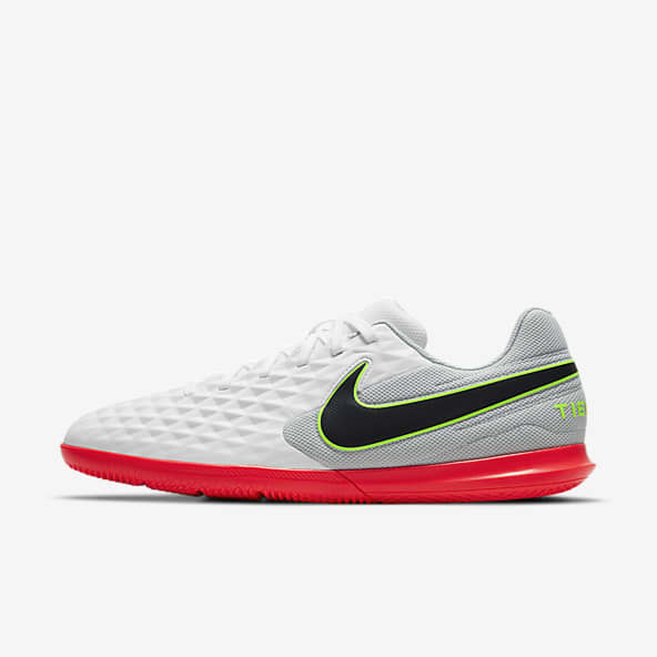 water resistant nike