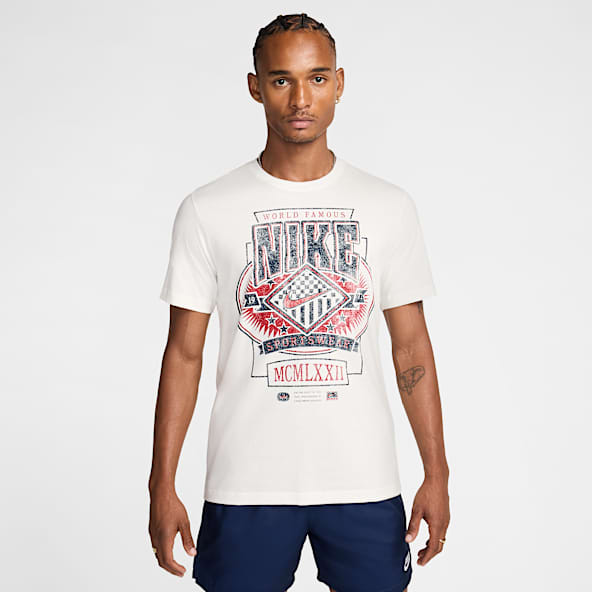 Nike Sportswear Men's Crew-Neck T-Shirt