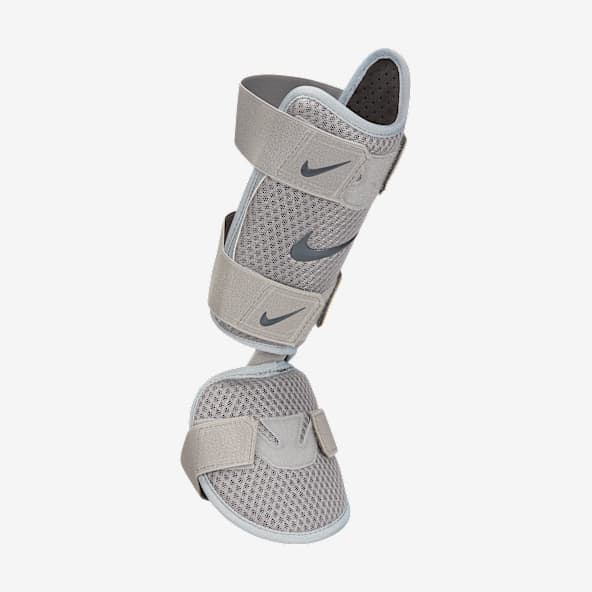Nike Diamond Baseball Batter's Leg Guard (Left Handed Hitter)