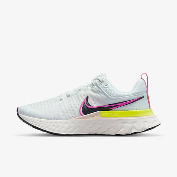 womens nike runners white