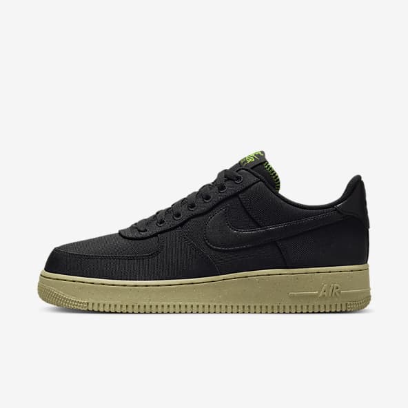 Black Air Force 1 Low Top Shoes. Nike.com