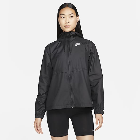 PUMA Modest Activewear Training Rain Jacket Women, Black