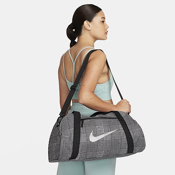 Nike One Women's Training Tote Bag (18L). Nike ID