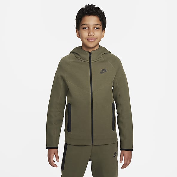 ga winkelen combineren schors Boys Tech Fleece Clothing. Nike.com