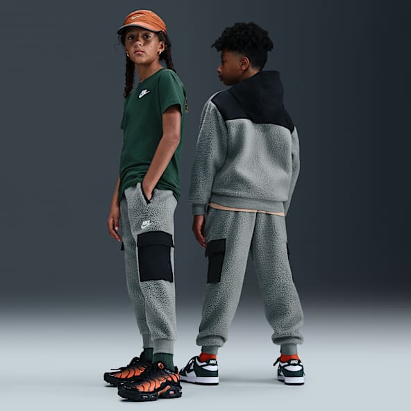Nike Sportswear Club Fleece Older Kids' Cargo Trousers