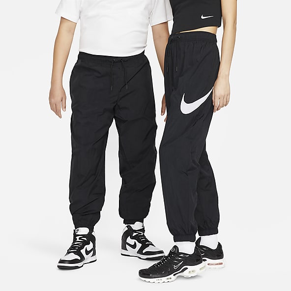NIKE Sportswear Essential Womens Loose Jogger Sweatpants