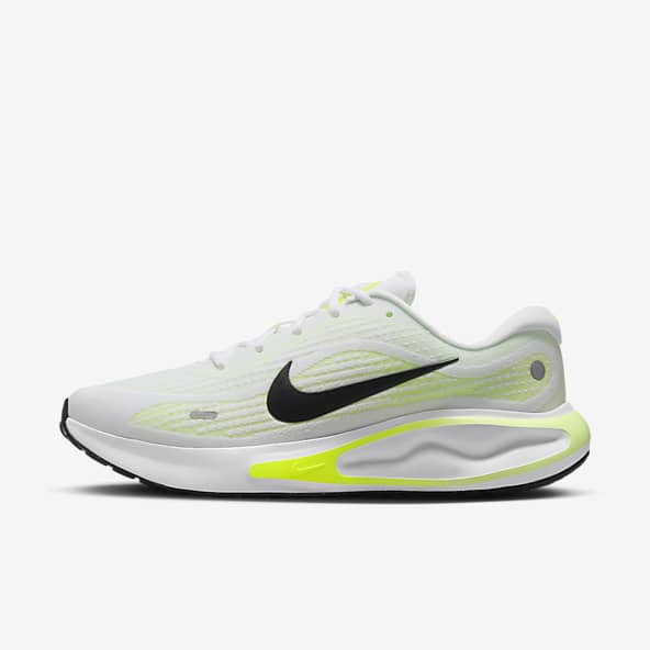 Yellow Running Shoes. Nike CA