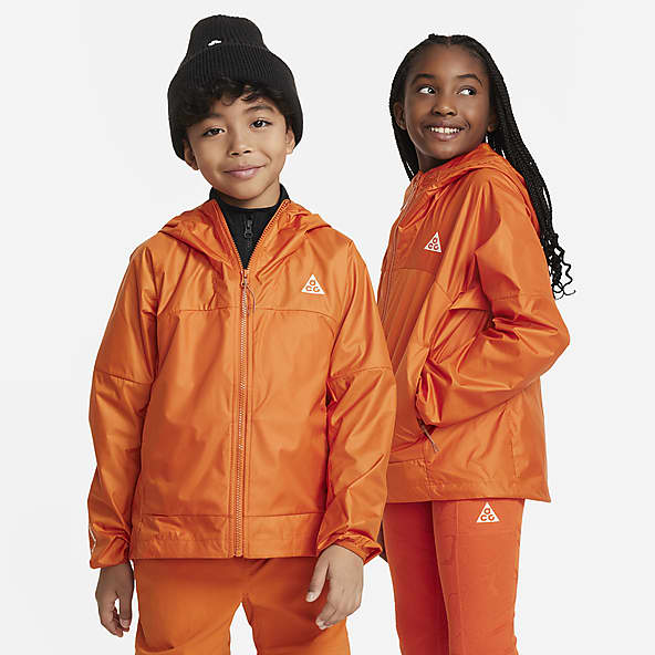 Nike ACG Therma-FIT Big Kids' (Girls') 1/4-Zip Long-Sleeve Top.