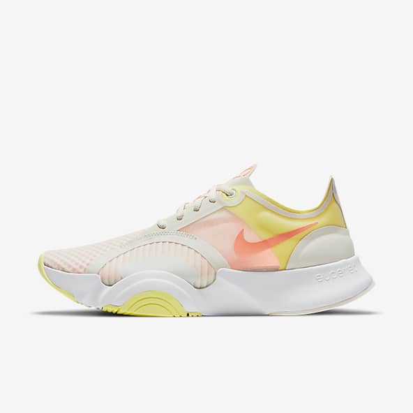 nike hiit women's shoes