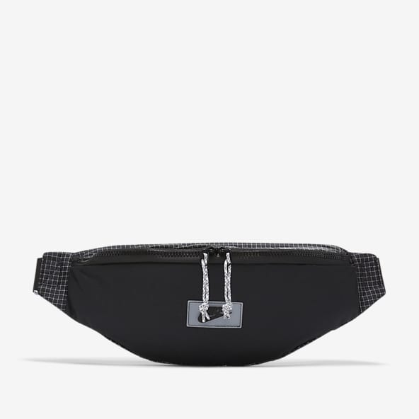 black nike fanny pack