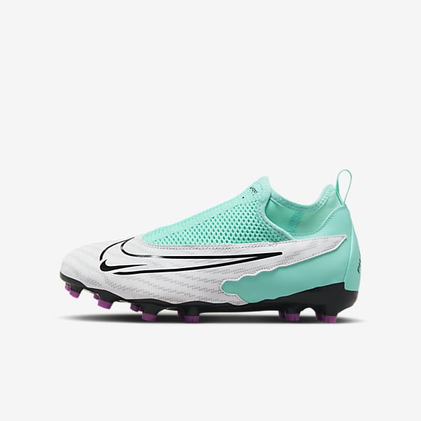 Kids Phantom Soccer Shoes. Nike.com