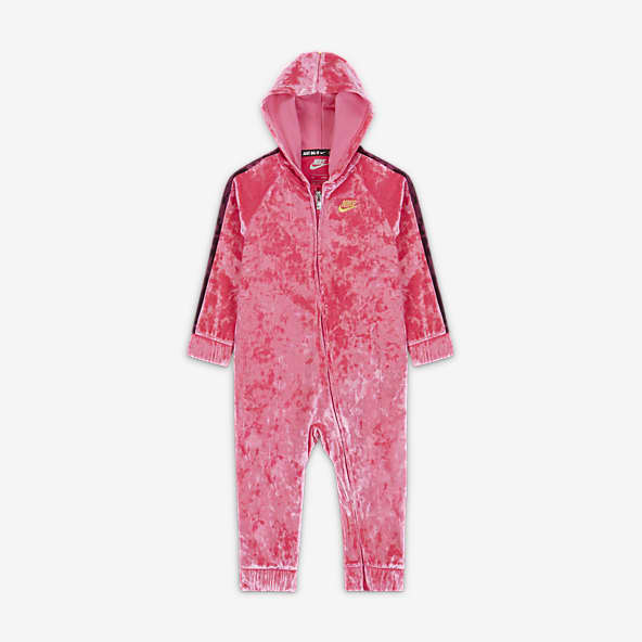 nike tracksuit for baby girl