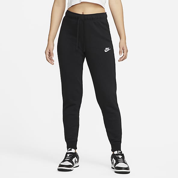 Nike Sportswear Essential sportlegging dames zwart wit