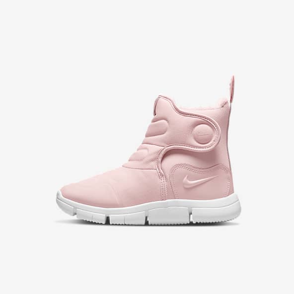 women's nike boots with fur