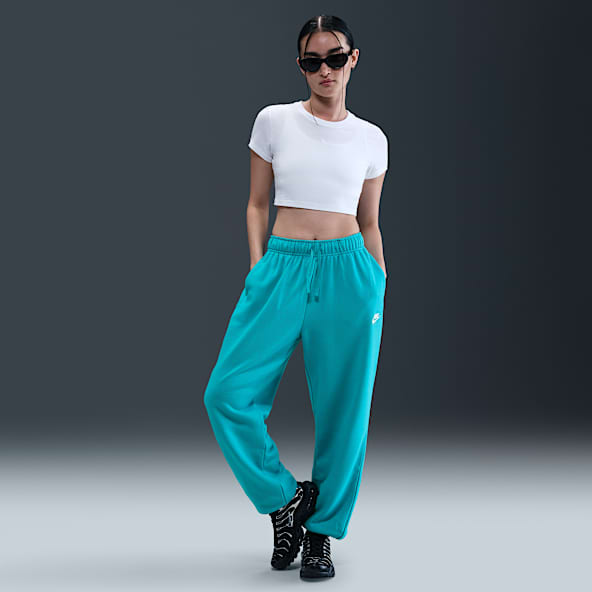 Nike Sportswear Club Fleece Women's Mid-Rise Oversized Sweatpants