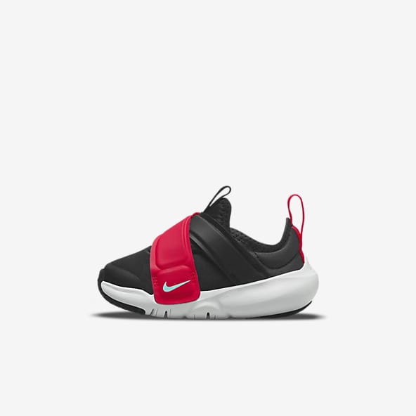Scarpe con chiusura a strappo. Nike IT