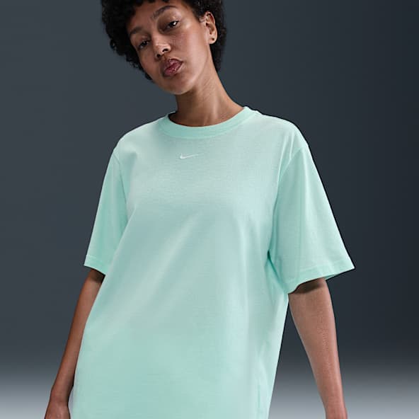 Nike Sportswear Essential Damen-T-Shirt