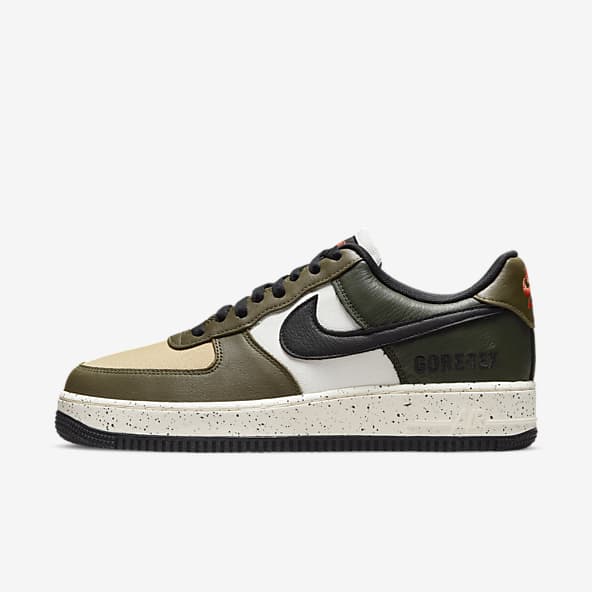 Green Air Force 1 Shoes. Nike.com