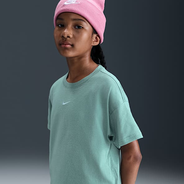 Nike Sportswear Essential Playera para niña talla grande