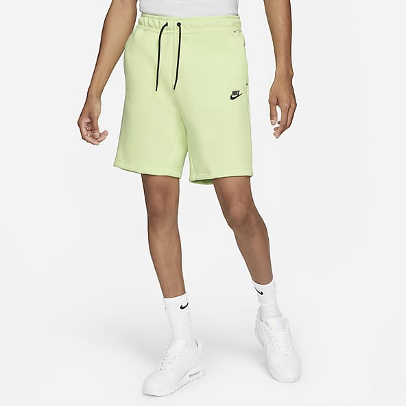 nike shorts and shirt outfit