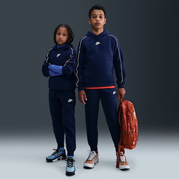 Nike Sportswear Club Fleece Kapüşonlu Genç Çocuk Eşofmanı