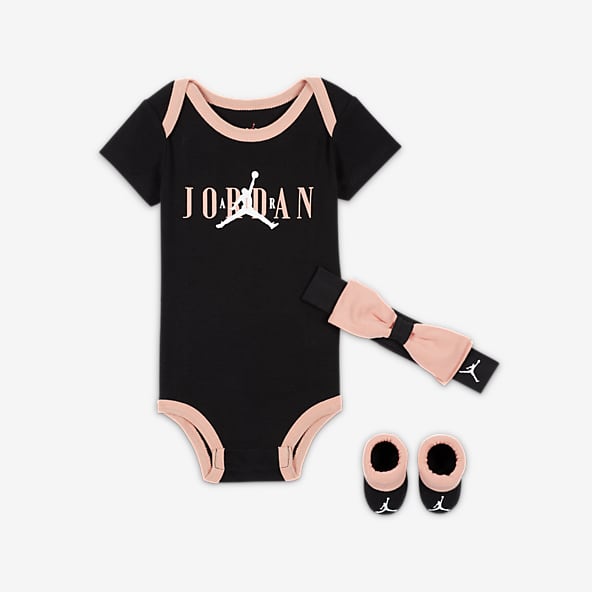 Kinder Sets. Nike DE