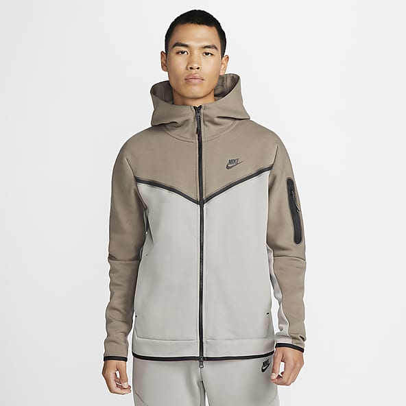 Uomo Tech Fleece Abbigliamento. Nike CH
