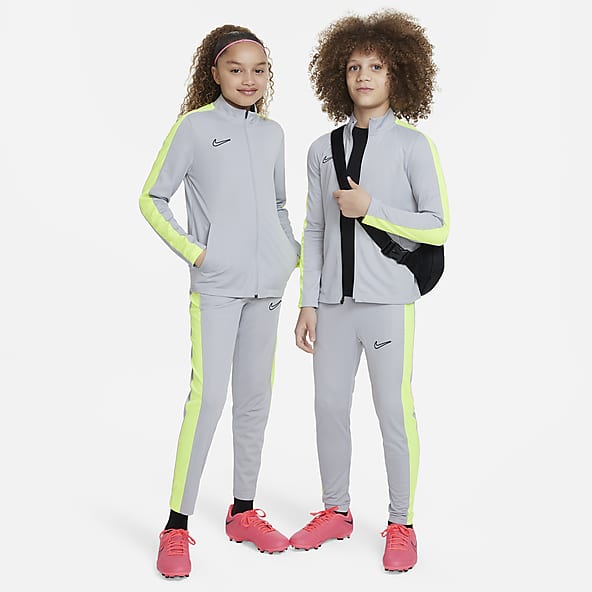 Andes Trend Gedachte Girls' Tracksuits. Nike PL