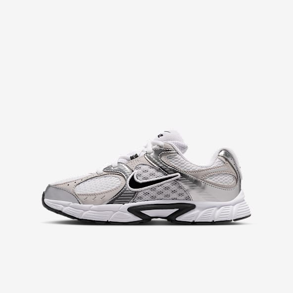 Nike V5 RNR Big Kids' Shoes