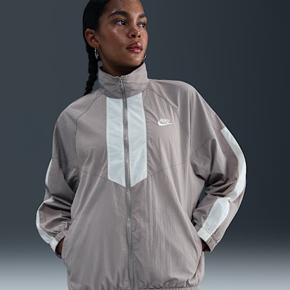 Nike Sportswear Windrunner Women's Oversized Jacket