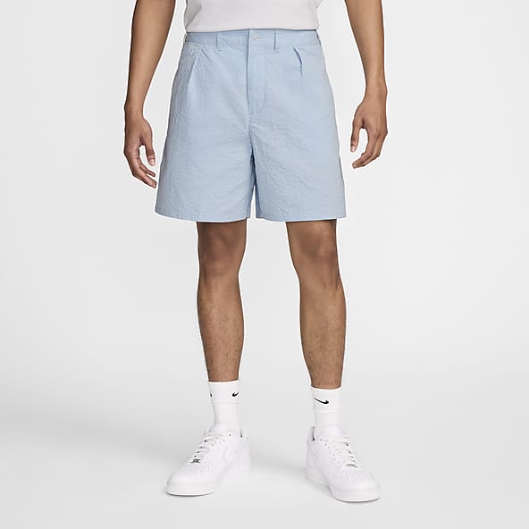 Blau Shorts. Nike DE
