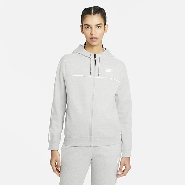 Nike women's clothes clearance