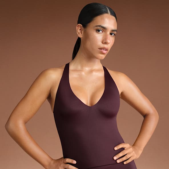 NikeSKIMS Shine Women's V-Neck Tank Top