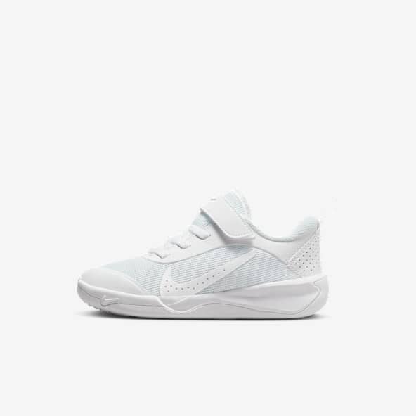 White volleyball shoes nike hotsell