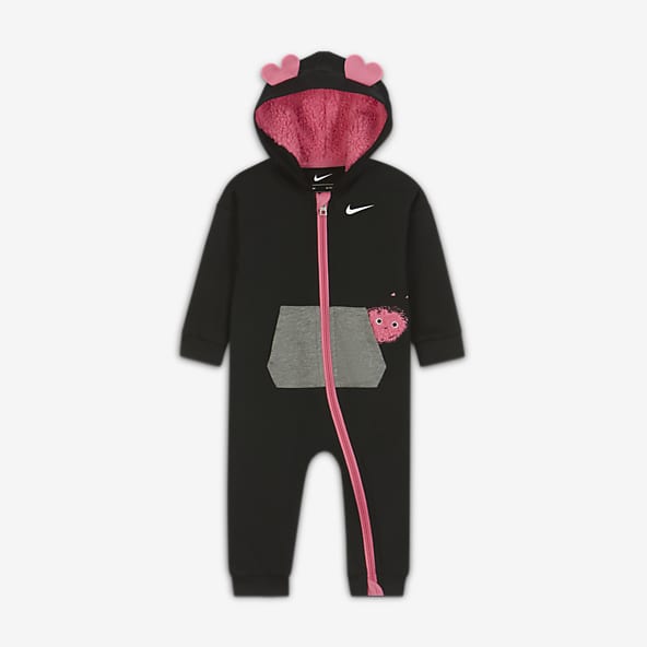 baby red nike tracksuit
