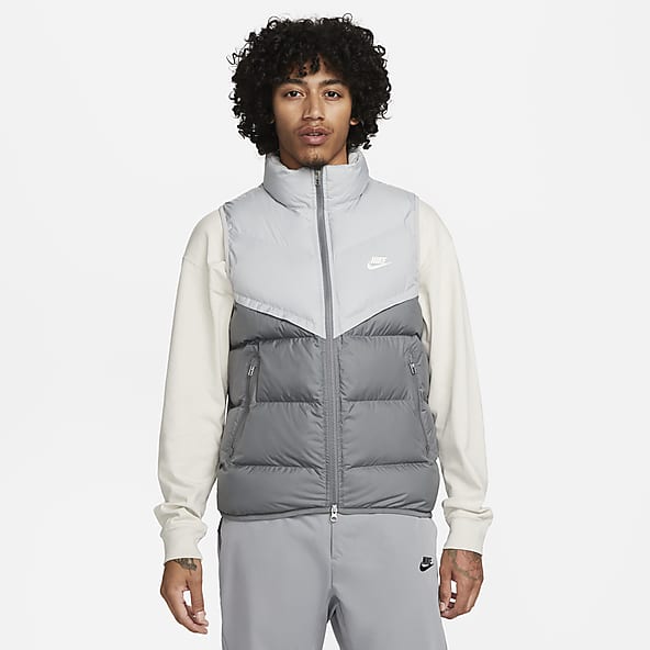 Nike Sportswear GORE-TEX Men's Loose Storm-FIT ADV Hooded Waterproof  Jacket.