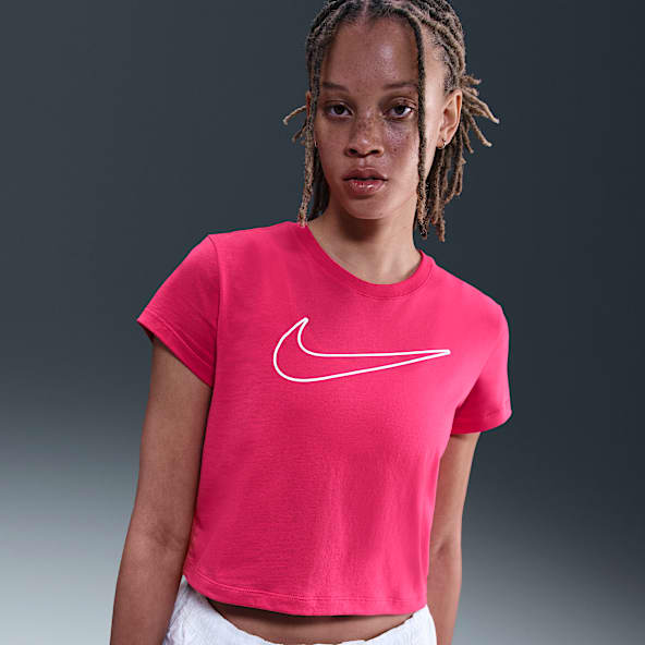Nike Sportswear Women's Short-Sleeve Graphic T-Shirt