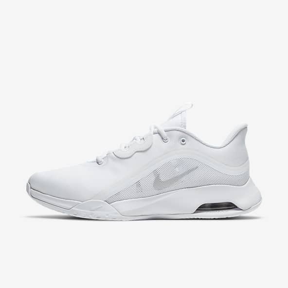 white nike tennis shoes