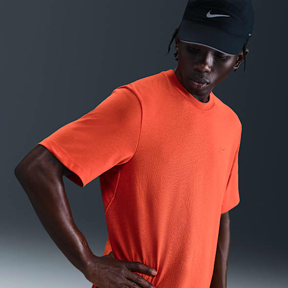 Nike Primary Men's Dri-FIT Short-Sleeve Versatile Top