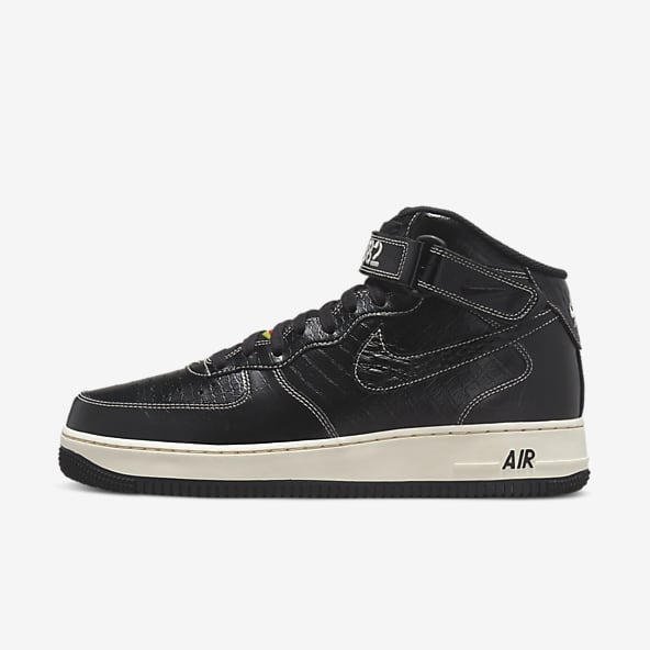 Black Air Force 1 Mid Top Shoes. Nike 