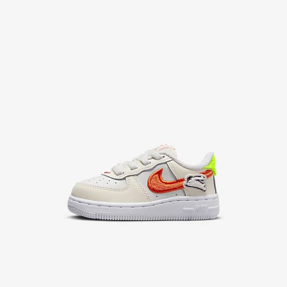 NIKE公式】 キッズ ホワイト シューズ【ナイキ公式通販】