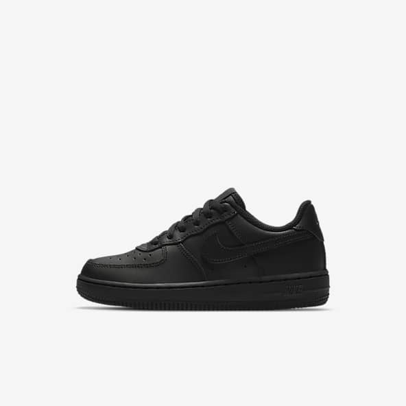 Kids Black Air Force 1 Shoes. Nike.com