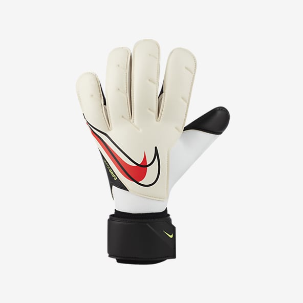 Nike goalkeeper gloves size 6 clearance