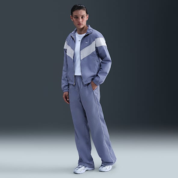Nike Windrunner Women's High-Waisted Woven Open-Hem Trousers