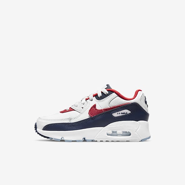 boys navy nike trainers