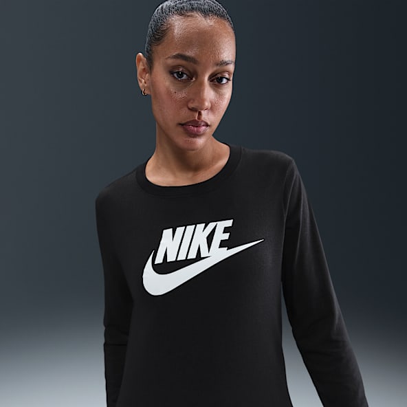 Nike Sportswear Club Essentials Women's Long-Sleeve Logo T-Shirt